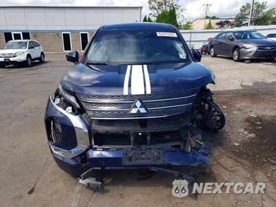 Piąte zdjęcie samochodu w środku: 2023 MITSUBISHI OUTLANDER SE VIN:JA4J4UA83PZ007142 - miniatura