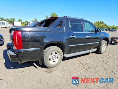 Trzecie zdjęcie samochodu z tyłu: 2011 CADILLAC ESCALADE EXT LUXURY VIN:3GYT4MEF7BG170645 - miniatura