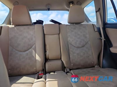 Zdjęcie 10 z 13 samochodu: 2011 TOYOTA RAV4 BASE VIN:2T3BF4DV2BW161890 - miniatura