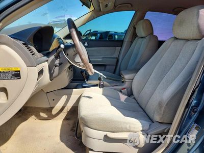 Zdjęcie 7 z 12 samochodu: 2006 HYUNDAI SONATA GL VIN:KMHET46C26A085458 - miniatura