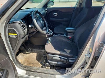 Zdjęcie 7 z 12 samochodu: 2017 KIA SOUL VIN:KNDJN2A25H7432023 - miniatura