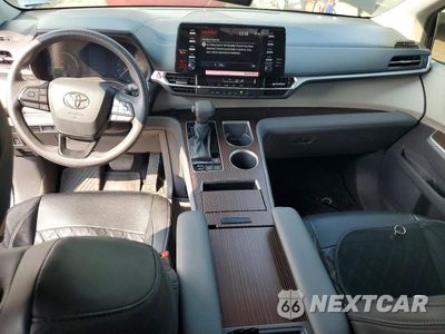 Zdjęcie 8 z 13 samochodu: 2024 TOYOTA SIENNA LE VIN:5TDKSKFC3RS145916 - miniatura