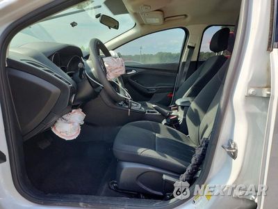 Zdjęcie 7 z 12 samochodu: 2018 FORD FOCUS SE VIN:1FADP3FE8JL322800 - miniatura