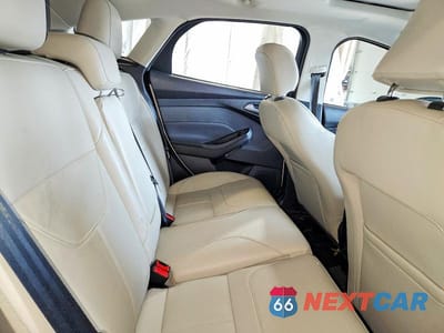 Zdjęcie 10 z 13 samochodu: 2018 FORD FOCUS TITANIUM VIN:1FADP3N24JL314426 - miniatura