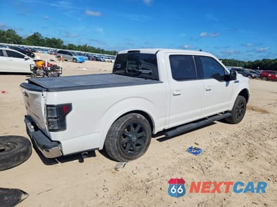 Trzecie zdjęcie samochodu z tyłu: 2019 FORD F150 SUPERCREW VIN:1FTEW1C50KFA64556 - miniatura