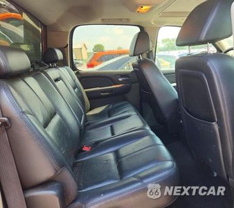 Zdjęcie 10 z 12 samochodu: 2007 CHEVROLET SILVERADO K1500 CREW CAB VIN:2GCEK13M871696447 - miniatura