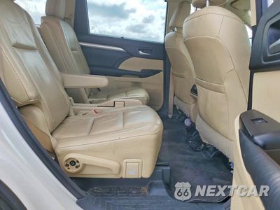 Zdjęcie 11 z 14 samochodu: 2016 TOYOTA HIGHLANDER XLE VIN:5TDJKRFHXGS242916 - miniatura