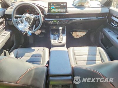 Zdjęcie 8 z 13 samochodu: 2025 HONDA CR-V SPORT TOURING VIN:5J6RS6H96SL006372 - miniatura