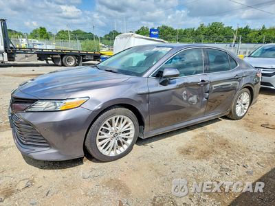 2019 TOYOTA CAMRY HYBRID XLE 4T1B21HKXKU514895 - główne zdjęcie licytacji z USA - miniatura