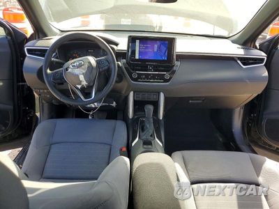 Zdjęcie 8 z 13 samochodu: 2024 TOYOTA COROLLA CROSS HYBRID SE VIN:7MUFBABG9RV045006 - miniatura