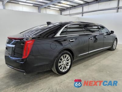 Trzecie zdjęcie samochodu z tyłu: 2016 CADILLAC XTS LIMOUSINE VIN:2GEXG6U37G9550210 - miniatura