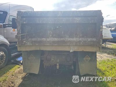 Zdjęcie 6 z 12 samochodu: 2003 INTERNATIONAL 7400 DUMP TRUCK VIN:1HTWDAARX3J076750 - miniatura
