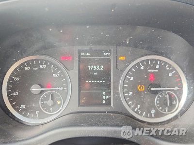 Zdjęcie 9 z 13 samochodu: 2022 MERCEDES-BENZ METRIS VIN:W1YV0BEY7N4171162 - miniatura