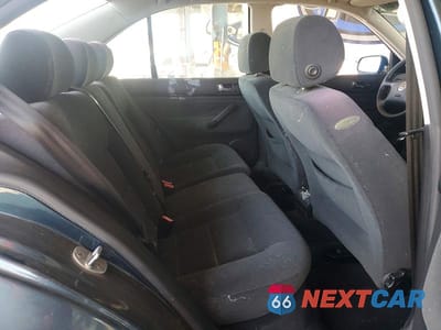 Zdjęcie 10 z 12 samochodu: 2001 VOLKSWAGEN JETTA GLS VIN:3VWSK69M21M183991 - miniatura