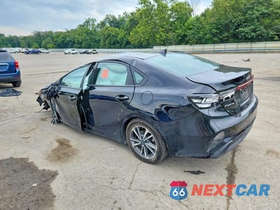 Drugie zdjęcie samochodu z przodu: 2023 KIA FORTE LXS VIN:3KPF24AD6PE589263 - miniatura