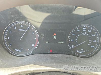 Zdjęcie 9 z 13 samochodu: 2017 GENESIS G80 3.8 VIN:KMHGN4JE2HU194385 - miniatura
