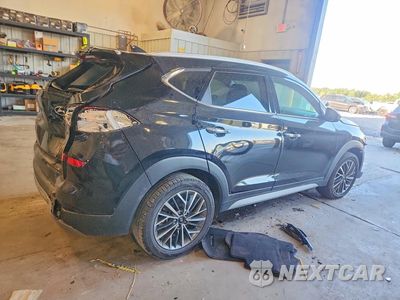 Trzecie zdjęcie samochodu z tyłu: 2021 HYUNDAI TUCSON LIMITED VIN:KM8J33AL5MU396524 - miniatura