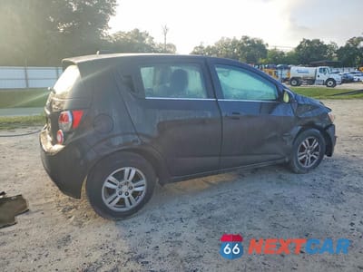 Trzecie zdjęcie samochodu z tyłu: 2016 CHEVROLET SONIC LT VIN:1G1JC6SH5G4149386 - miniatura