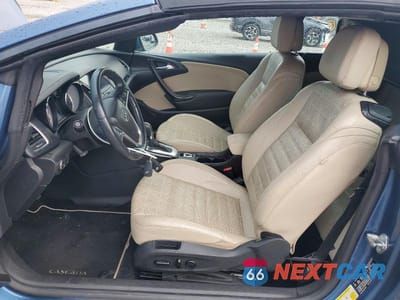 Zdjęcie 7 z 12 samochodu: 2016 BUICK CASCADA PREMIUM VIN:W04WT3N5XGG075677 - miniatura