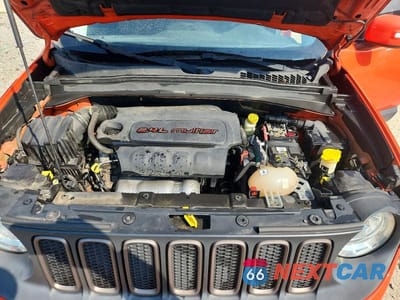 Zdjęcie 12 z 14 samochodu: 2016 JEEP RENEGADE LATITUDE VIN:ZACCJBBT8GPC64990 - miniatura