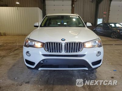 Piąte zdjęcie samochodu w środku: 2016 BMW X3 XDRIVE28I VIN:5UXWX9C51G0D71522 - miniatura