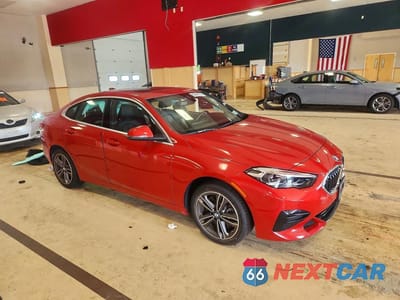 Czwarte zdjęcie samochodu z boku: 2022 BMW 228XI VIN:WBA73AK04N7K48269 - miniatura
