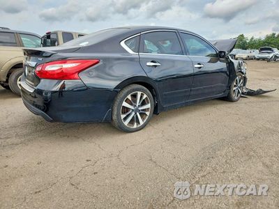 Trzecie zdjęcie samochodu z tyłu: 2016 NISSAN ALTIMA 2.5 SR VIN:1N4AL3AP3GC205979 - miniatura