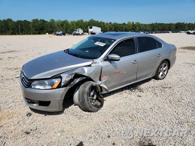 2014 VOLKSWAGEN PASSAT SE 1VWBN7A31EC080942 - główne zdjęcie licytacji z USA - miniatura