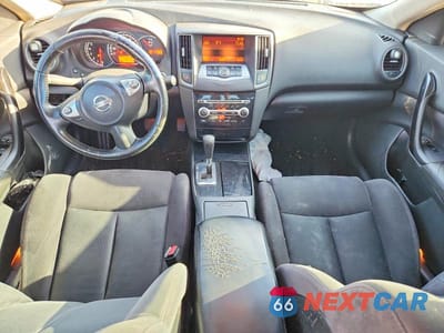 Zdjęcie 8 z 12 samochodu: 2010 NISSAN MAXIMA 3.5 S VIN:1N4AA5AP4AC839701 - miniatura