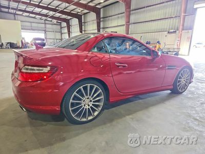 Trzecie zdjęcie samochodu z tyłu: 2016 MERCEDES-BENZ SLK 300 VIN:WDDPK3JAXGF117163 - miniatura