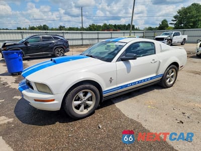 2007 FORD MUSTANG 1ZVFT80N275322340 - główne zdjęcie licytacji z USA - miniatura