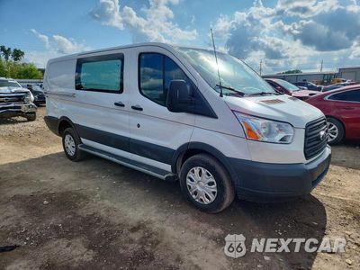 Czwarte zdjęcie samochodu z boku: 2018 FORD TRANSIT 250 DELIVERY VAN VIN:1FTYR1YM9JKA58829 - miniatura