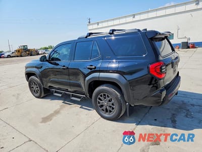 Drugie zdjęcie samochodu z przodu: 2025 TOYOTA 4RUNNER SR5 VIN:JTEVA5BR7S5015320 - miniatura