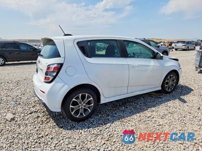 Trzecie zdjęcie samochodu z tyłu: 2017 CHEVROLET SONIC LT VIN:1G1JD6SB0H4153601 - miniatura