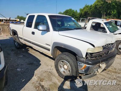 Czwarte zdjęcie samochodu z boku: 2000 CHEVROLET SILVERADO K2500 VIN:1GCGK29U1YE331789 - miniatura