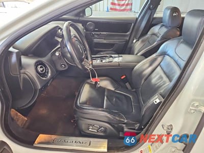 Zdjęcie 7 z 12 samochodu: 2015 JAGUAR XJ VIN:SAJWA1CZ3F8V84879 - miniatura
