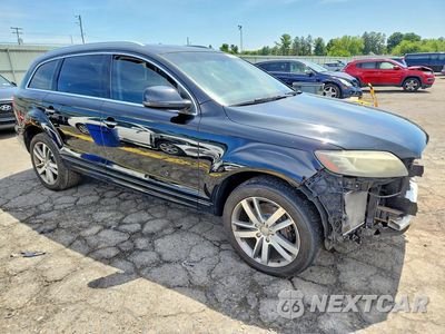 Czwarte zdjęcie samochodu z boku: 2014 AUDI Q7 PREMIUM PLUS VIN:WA1LGAFE1ED006952 - miniatura