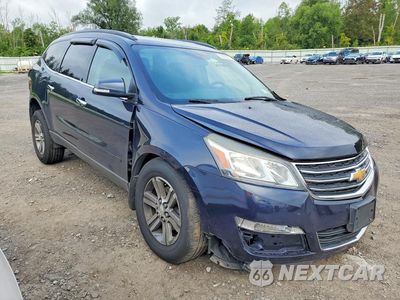 Czwarte zdjęcie samochodu z boku: 2017 CHEVROLET TRAVERSE LT VIN:1GNKVGKD0HJ134409 - miniatura