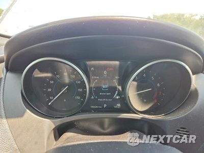 Zdjęcie 9 z 12 samochodu: 2018 JAGUAR F-PACE PREMIUM VIN:SADCJ2FX0JA244418 - miniatura