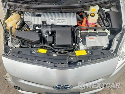 Zdjęcie 11 z 13 samochodu: 2012 TOYOTA PRIUS FOUR VIN:JTDKN3DU7C0336290 - miniatura