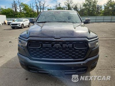 Piąte zdjęcie samochodu w środku: 2025 RAM 1500 BIG HORN/LONE STAR VIN:1C6SRFFP9SN774167 - miniatura