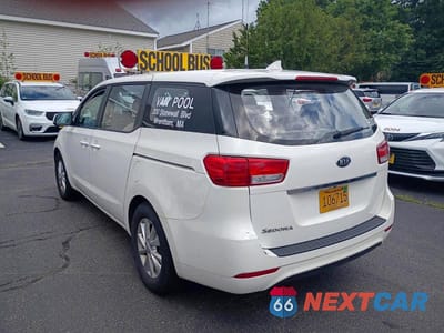 Trzecie zdjęcie samochodu z tyłu: 2017 KIA SEDONA L VIN:KNDMA5C11H6285610 - miniatura