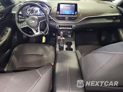 Zdjęcie 8 z 12 samochodu: 2025 NISSAN ALTIMA SV VIN:1N4BL4DV4SN433491 - miniatura