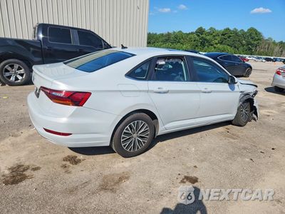 Trzecie zdjęcie samochodu z tyłu: 2019 VOLKSWAGEN JETTA SEL VIN:3VWE57BU5KM052799 - miniatura
