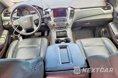 Zdjęcie 8 z 13 samochodu: 2019 CHEVROLET TAHOE C1500 LT VIN:1GNSCBKC7KR109676 - miniatura