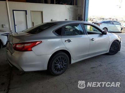 Trzecie zdjęcie samochodu z tyłu: 2017 NISSAN ALTIMA 2.5 S VIN:1N4AL3AP0HN338186 - miniatura
