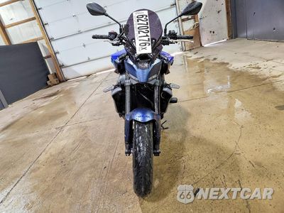Drugie zdjęcie samochodu z przodu: 2024 YAMAHA MT09 VIN:JYARN94E8RA001807 - miniatura