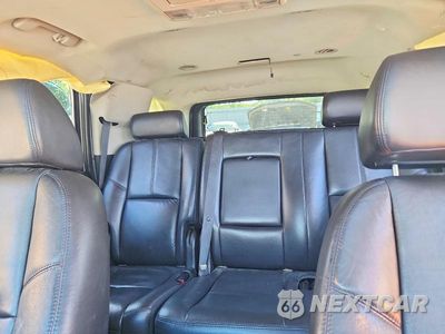 Zdjęcie 10 z 13 samochodu: 2007 CHEVROLET TAHOE K1500 VIN:1GNFK13007J384105 - miniatura