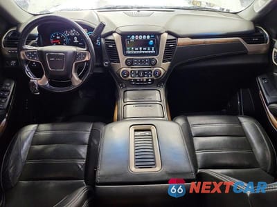 Zdjęcie 8 z 14 samochodu: 2019 GMC YUKON XL DENALI VIN:1GKS2HKJ3KR257549 - miniatura