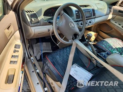 Zdjęcie 8 z 12 samochodu: 2002 TOYOTA CAMRY LE VIN:4T1BE32K22U073310 - miniatura